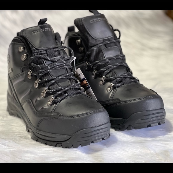 New SKECHERS Relaxed Fit Resment Traven boots - Picture 6 of 11